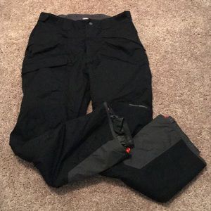 Men’s Mountain Hardwear Ski/Snowboard Pants